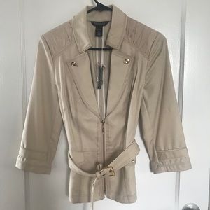 WHBM short flirty trench Jacket 3-quarter sleeve NWT Size 4